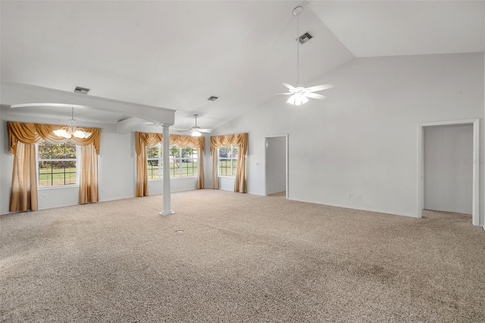 Image 22 of 84 For 4895 Cr 134b