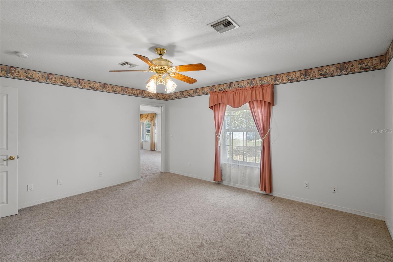 Image 36 of 84 For 4895 Cr 134b