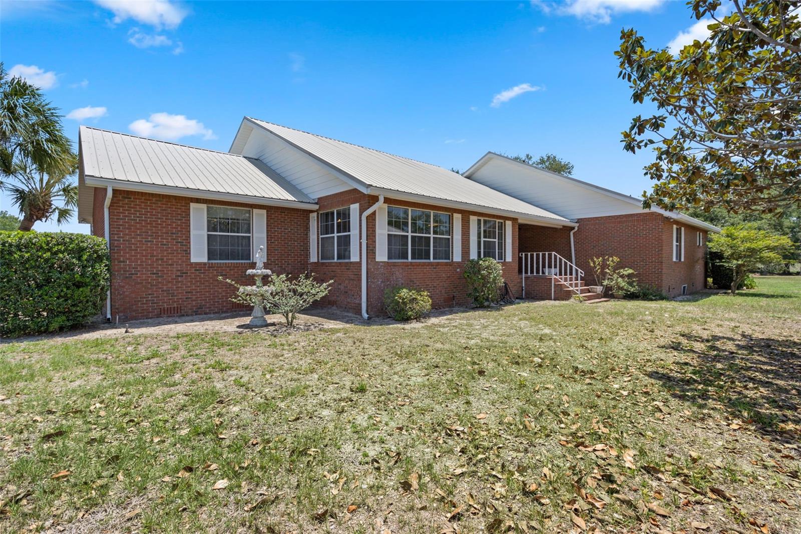 Image 57 of 84 For 4895 Cr 134b