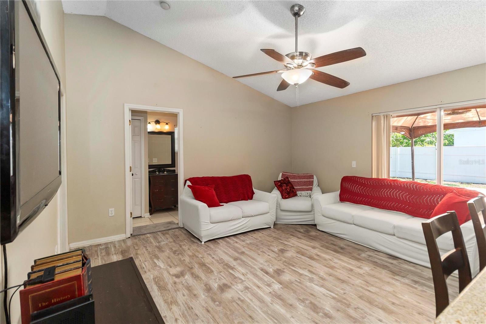 Image 11 of 29 For 2407 Accord Terrace