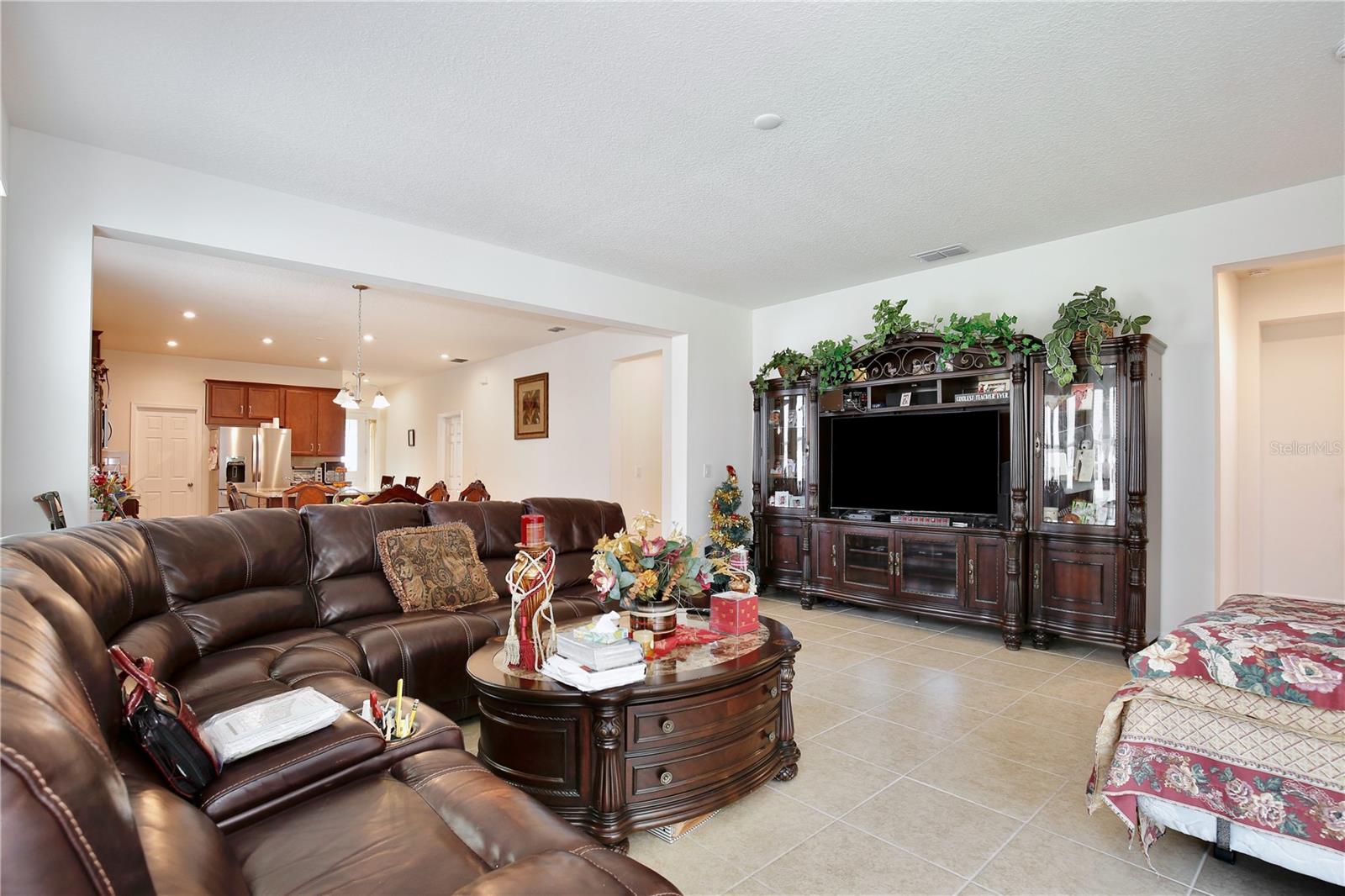 Image 12 of 56 For 2598 Trielle Avenue