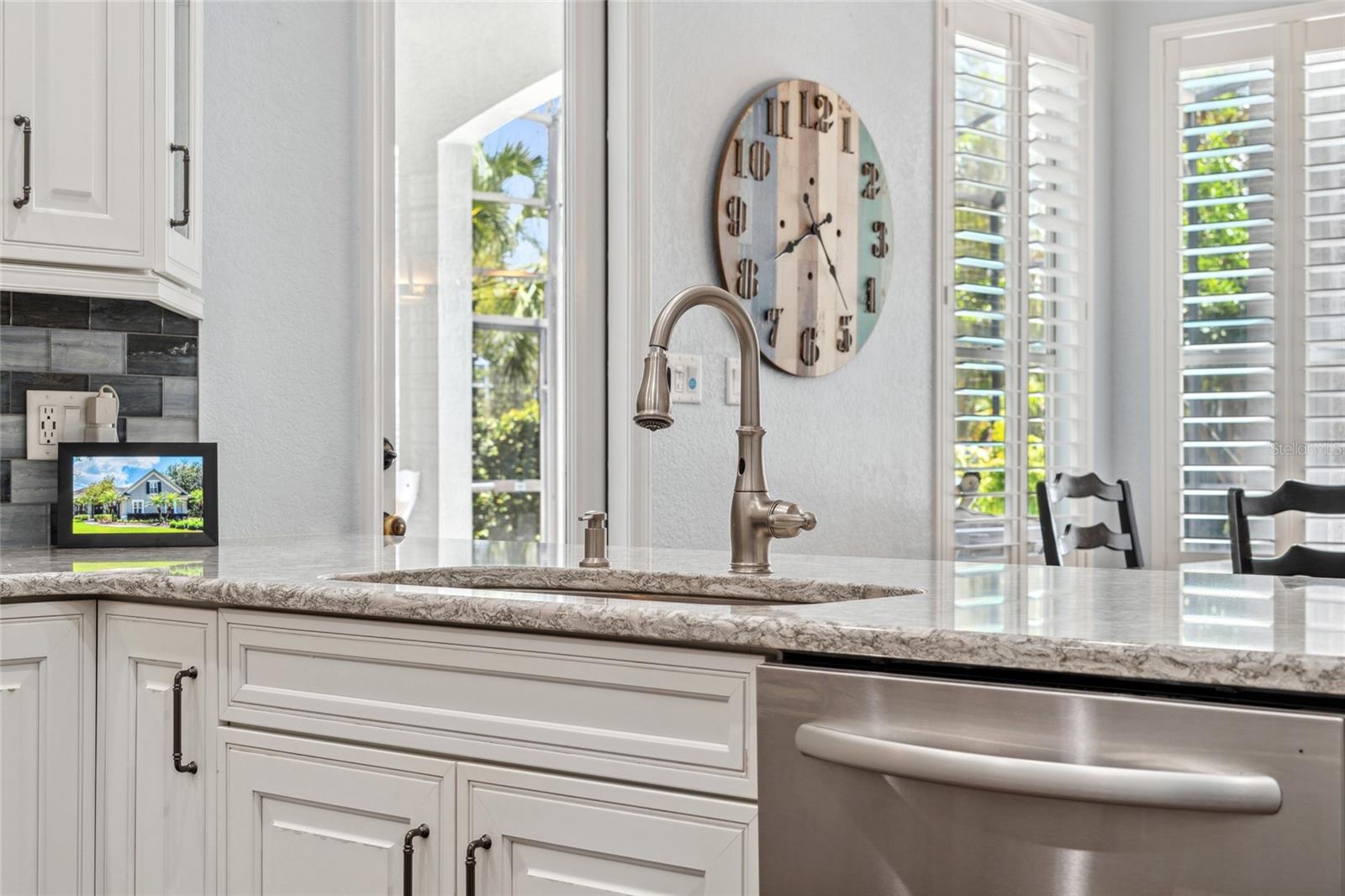 Image 27 of 65 For 8612 Summerville Place