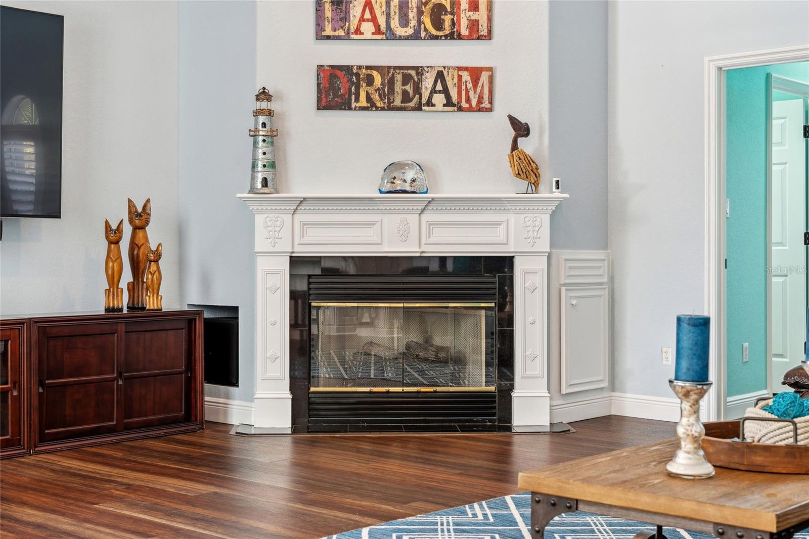 Image 35 of 65 For 8612 Summerville Place