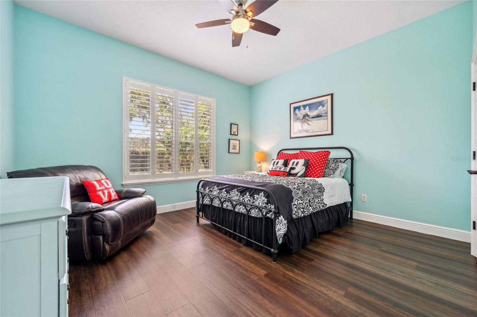 Image 37 of 65 For 8612 Summerville Place