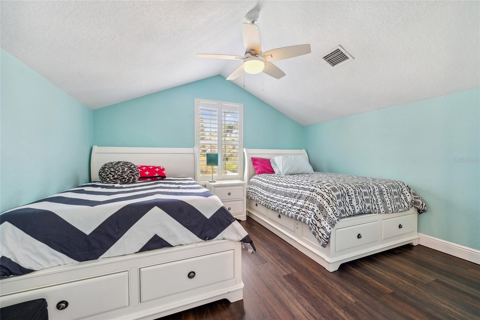 Image 45 of 65 For 8612 Summerville Place