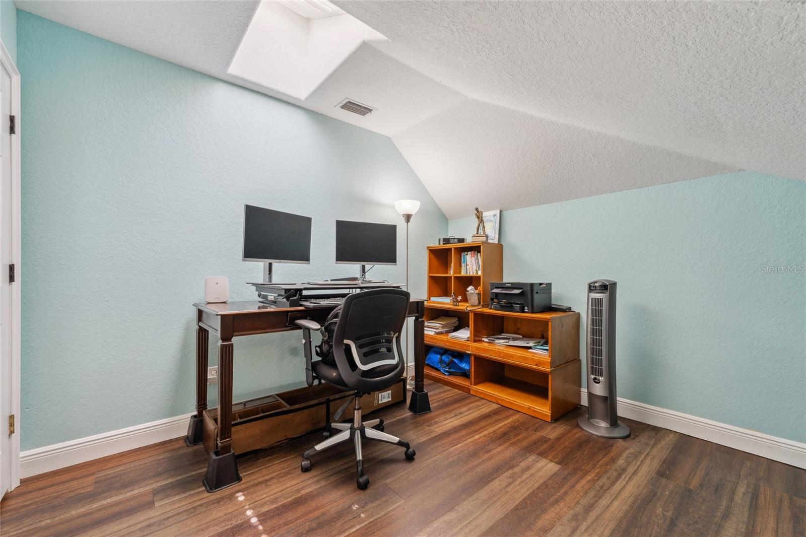 Image 47 of 65 For 8612 Summerville Place