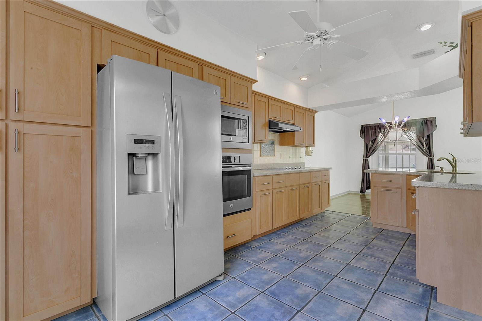 Image 7 of 30 For 485 Whittingham Place