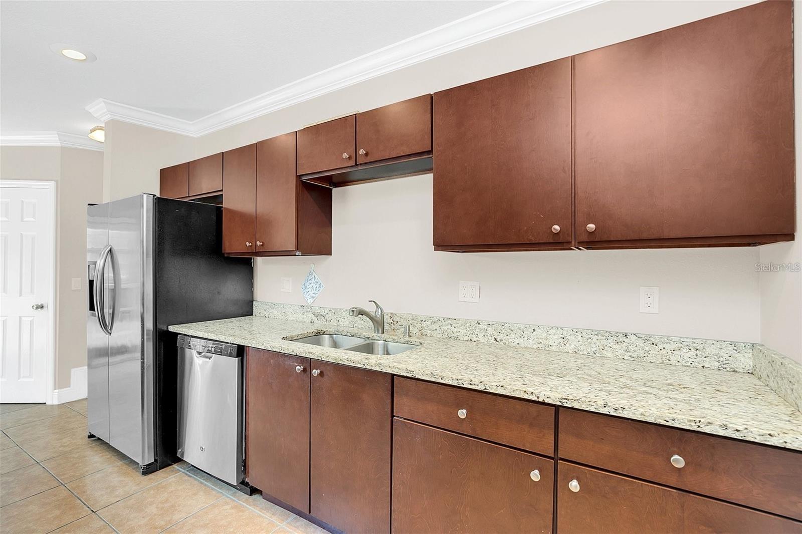 Image 14 of 31 For 1224 Catherine Street