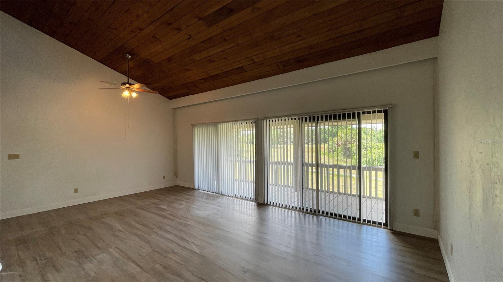 Image 11 of 21 For 2385 Burnway Road 2385