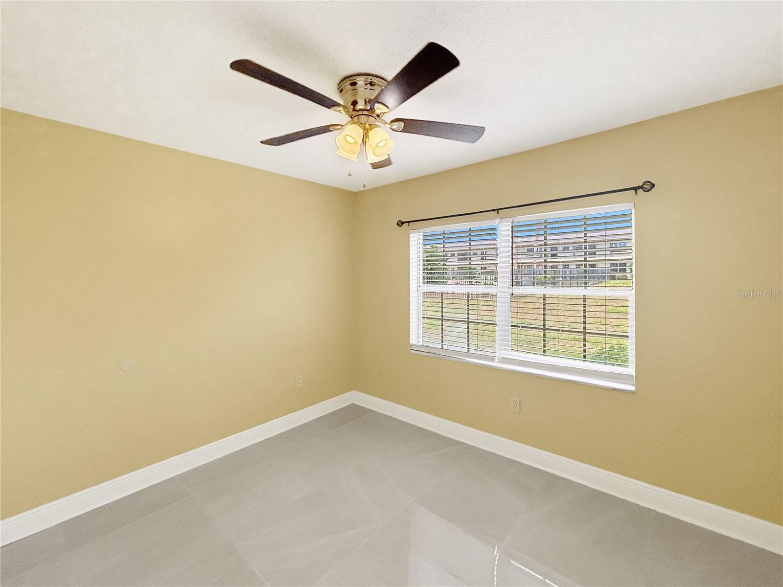 Image 16 of 26 For 5505 Hernandes Drive 113