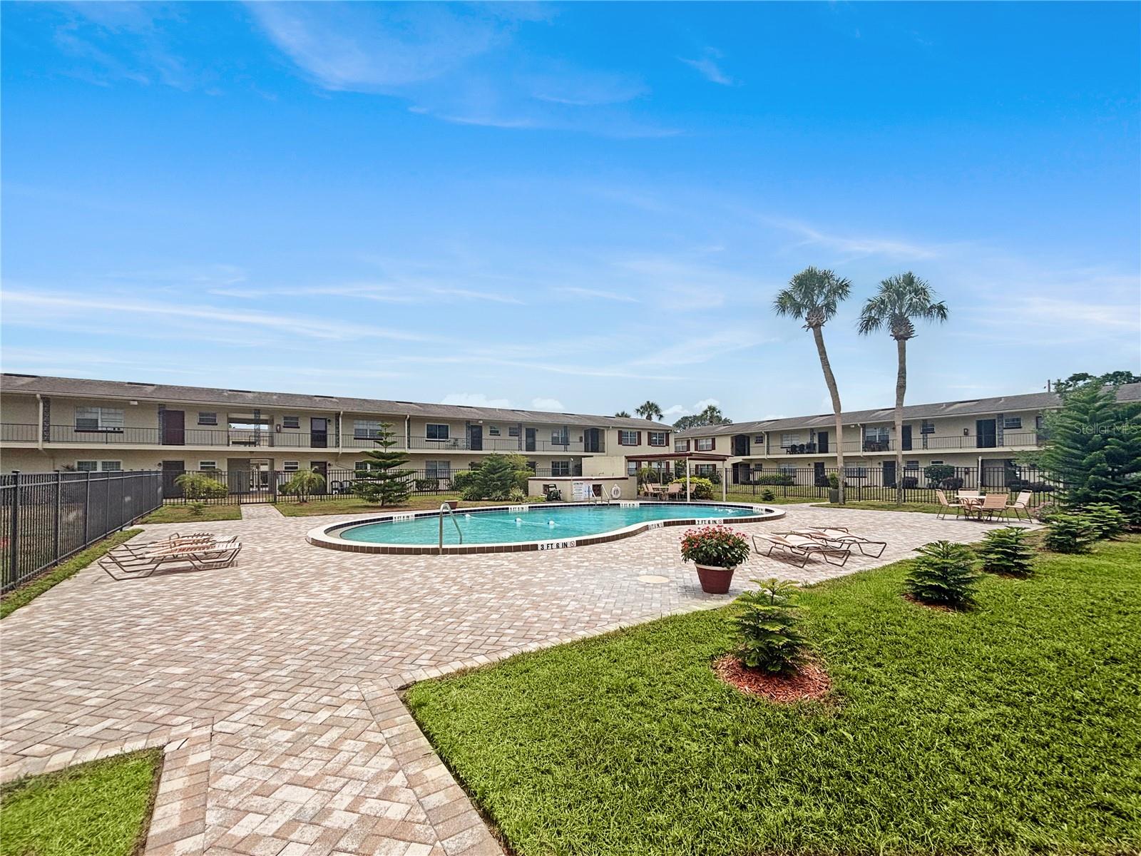Image 17 of 26 For 5505 Hernandes Drive 113
