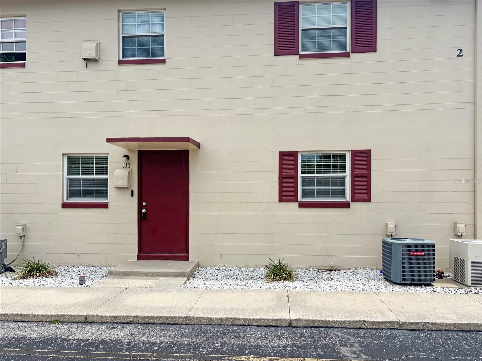 Image 21 of 26 For 5505 Hernandes Drive 113