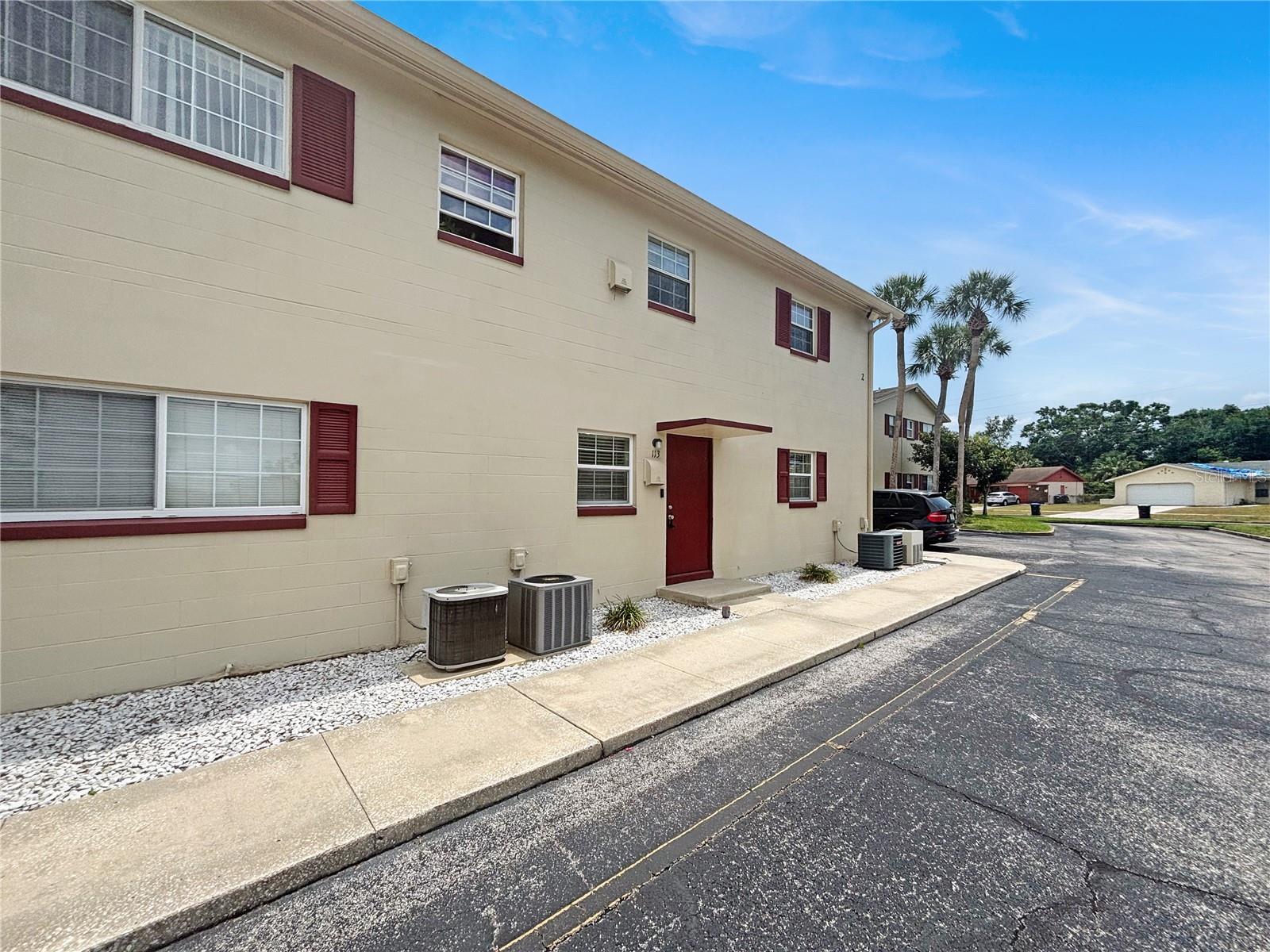 Image 22 of 26 For 5505 Hernandes Drive 113