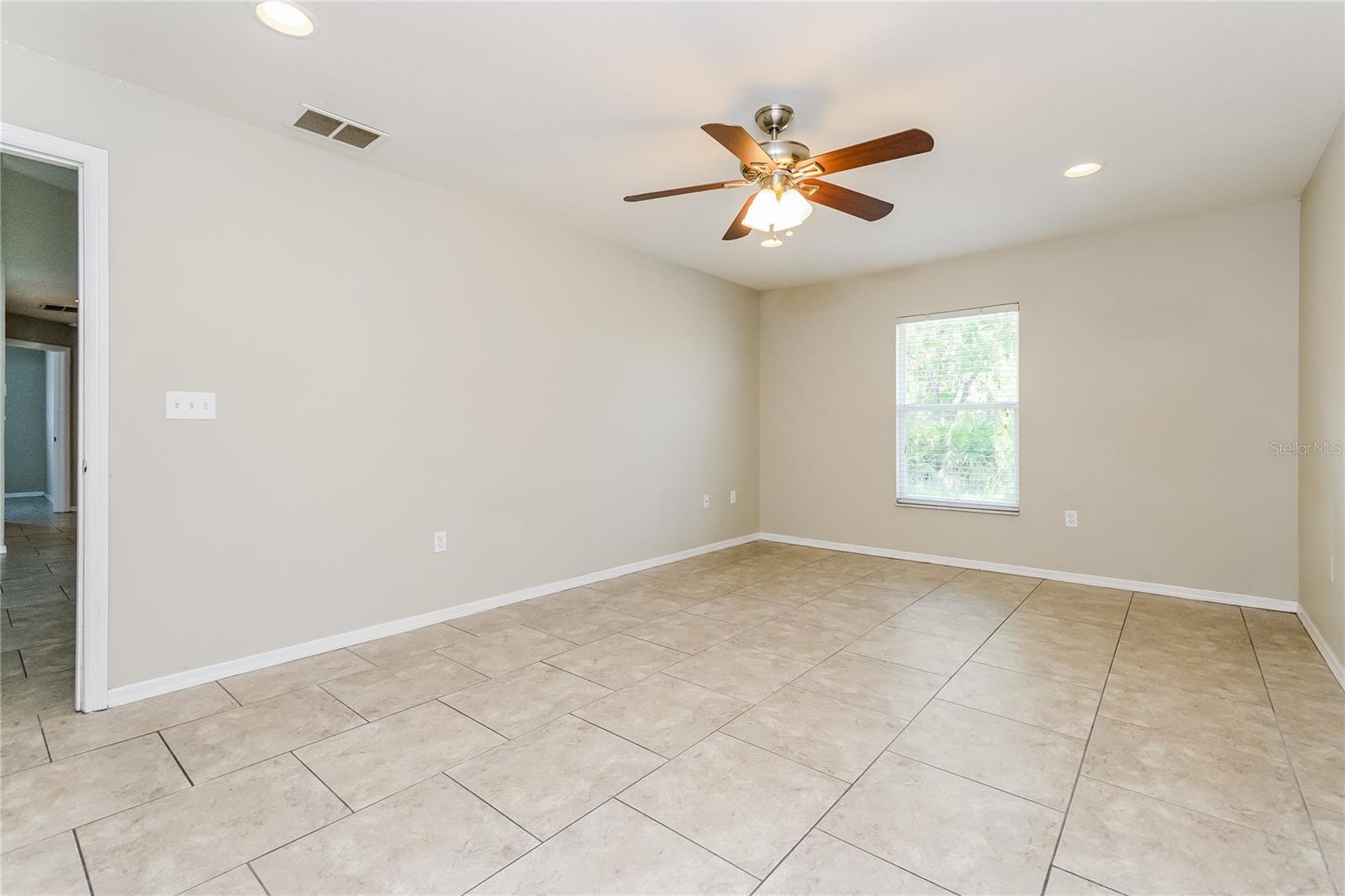 Image 11 of 16 For 1820 Bering Road