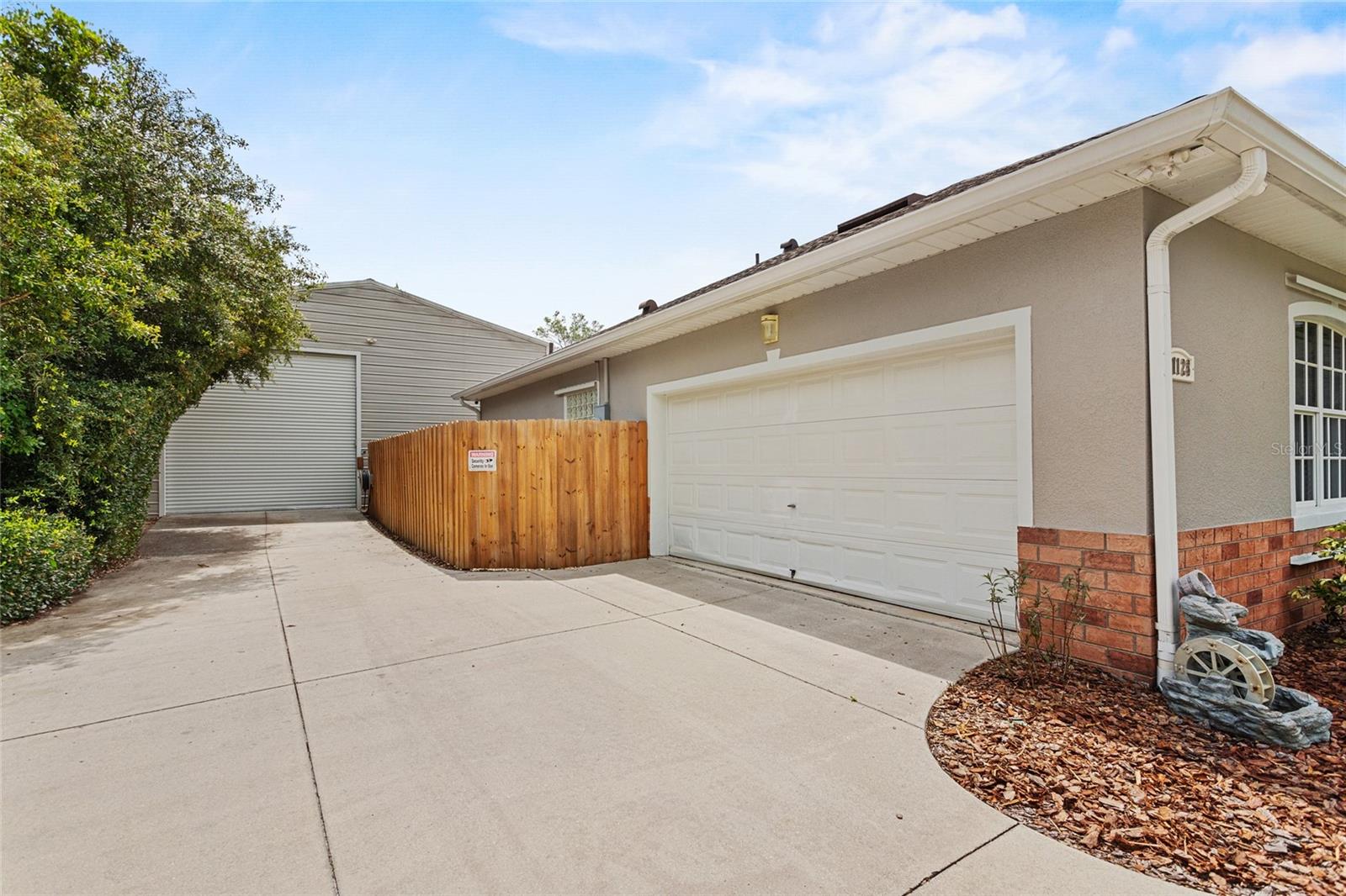 Image 6 of 61 For 41128 Apple Street