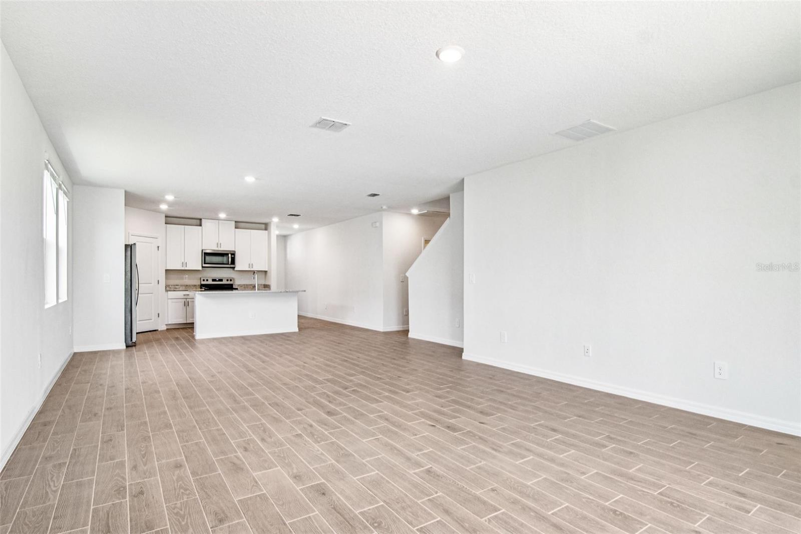 Image 13 of 31 For 1740 Brekey Way