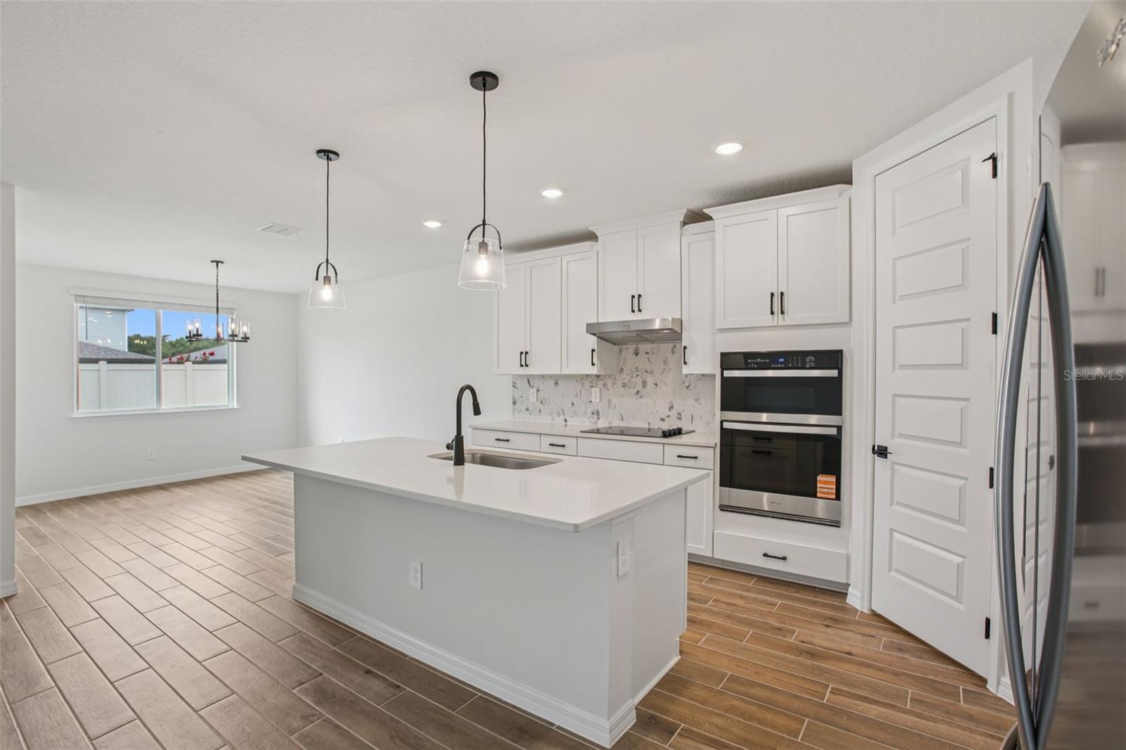 Image 16 of 42 For 1763 Draughton Drive