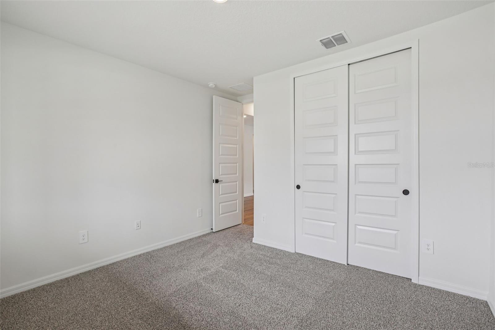 Image 20 of 42 For 1763 Draughton Drive