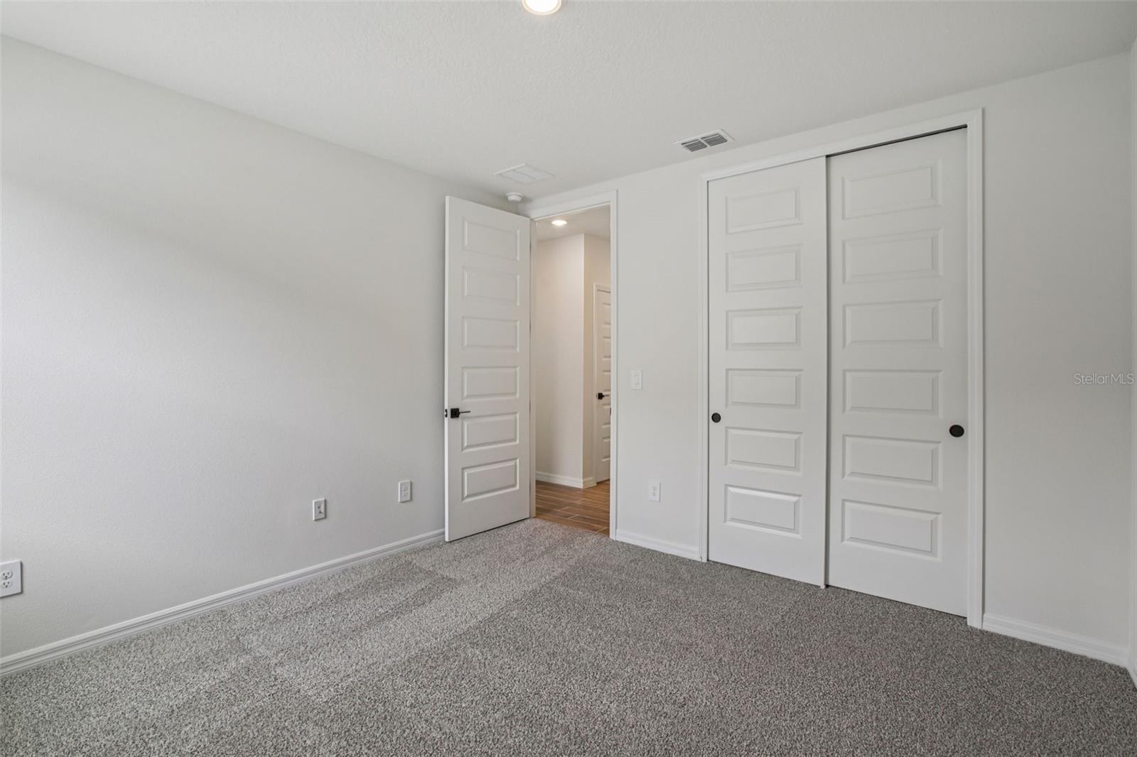 Image 26 of 42 For 1763 Draughton Drive