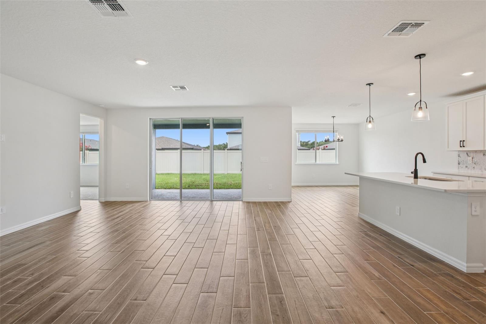 Image 6 of 42 For 1763 Draughton Drive