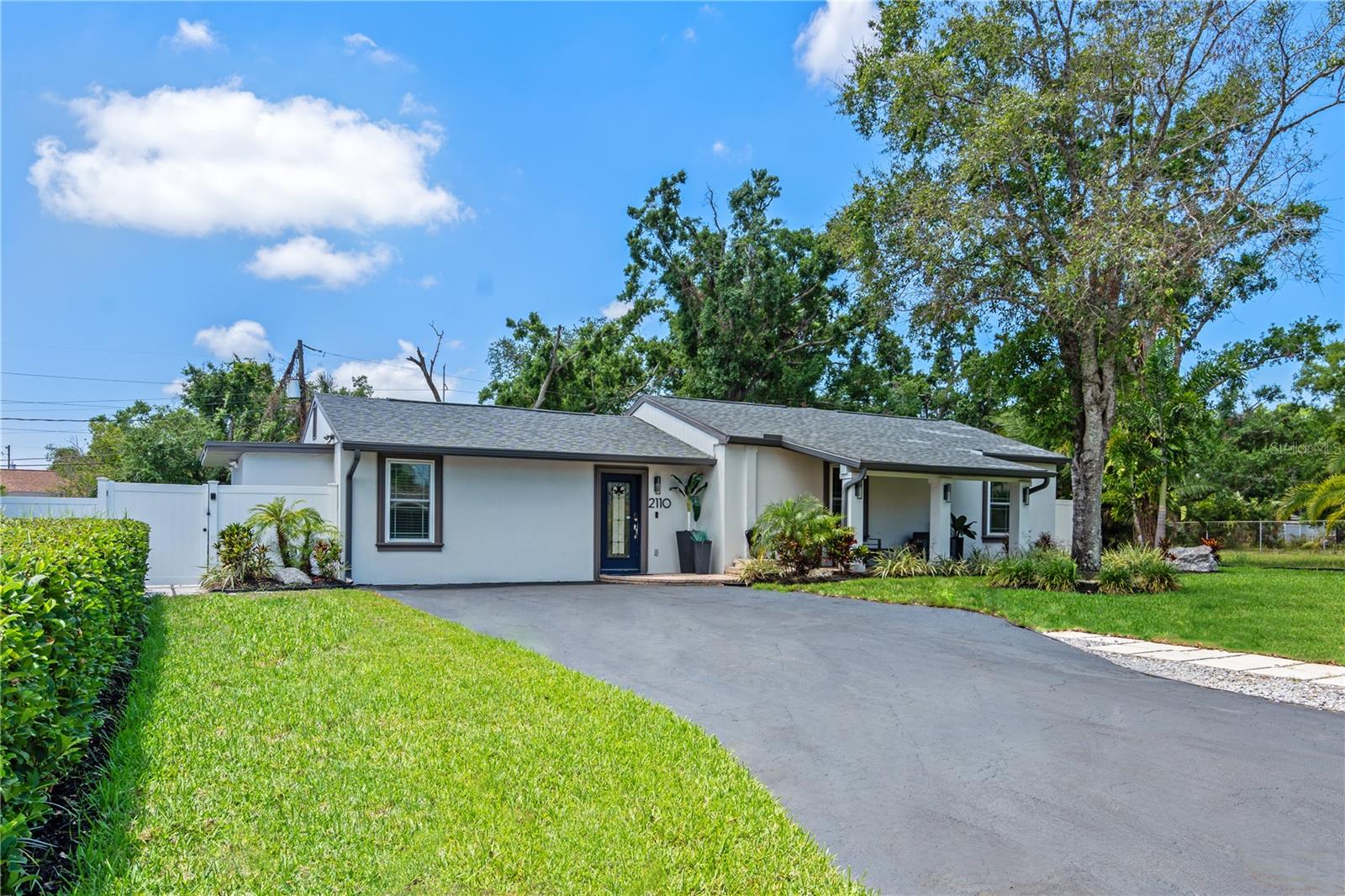 Details for 2110 Farwell Drive, TAMPA, FL 33603