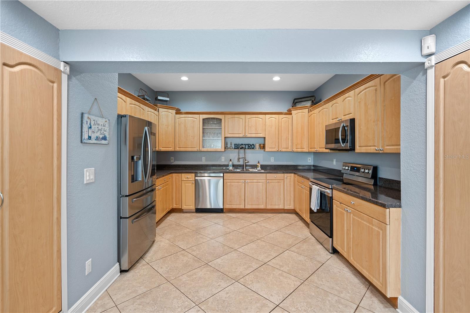Image 12 of 59 For 2110 Farwell Drive