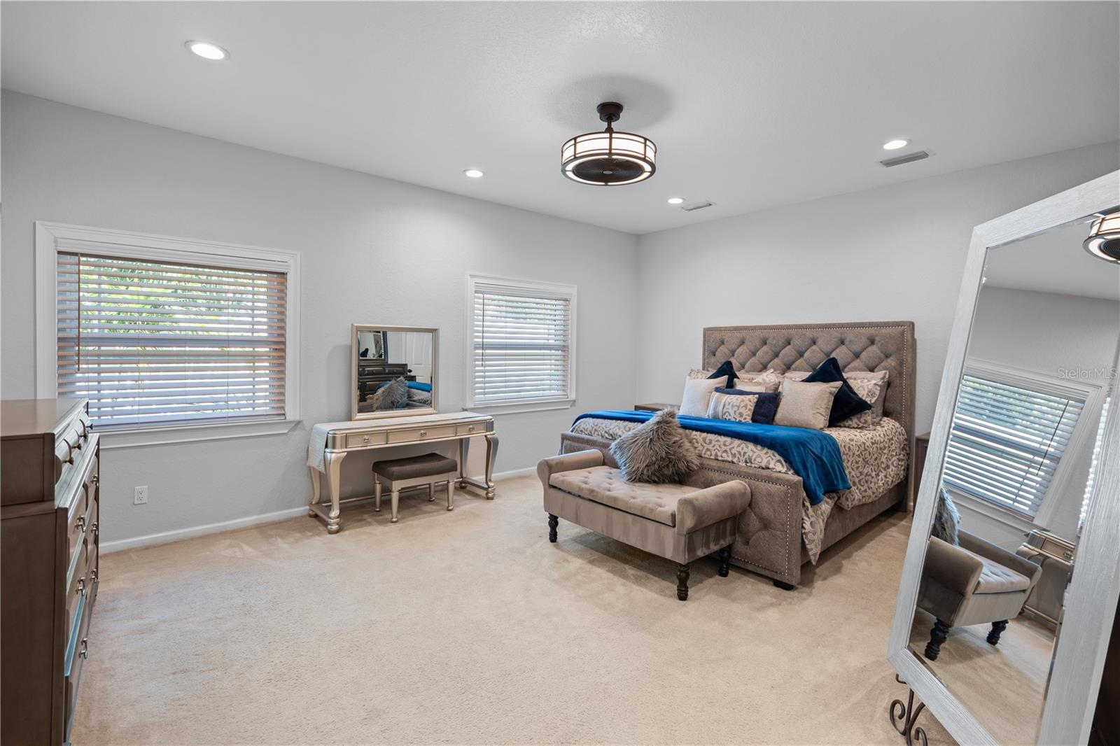Image 25 of 59 For 2110 Farwell Drive
