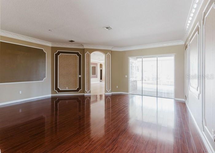 Image 9 of 19 For 2707 Wood Pointe Drive