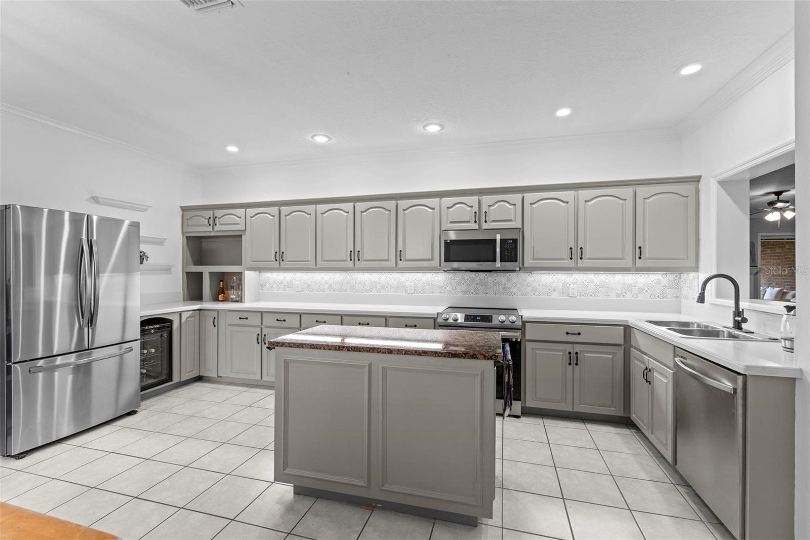 Image 10 of 42 For 103 Odin Drive