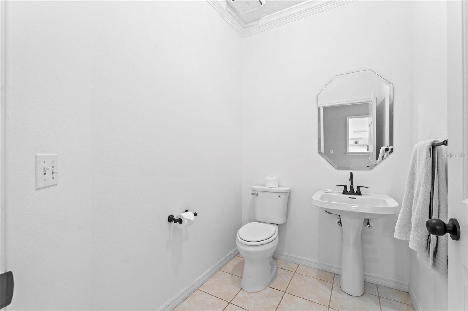 Image 11 of 42 For 103 Odin Drive