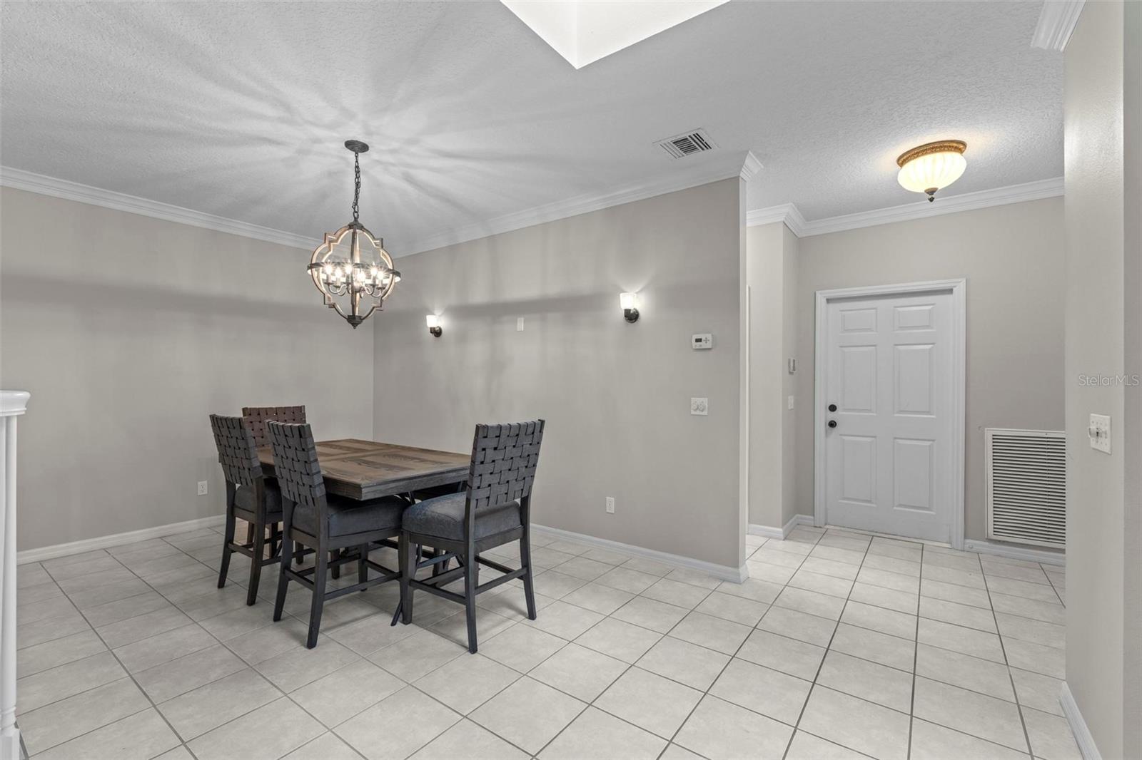 Image 5 of 42 For 103 Odin Drive