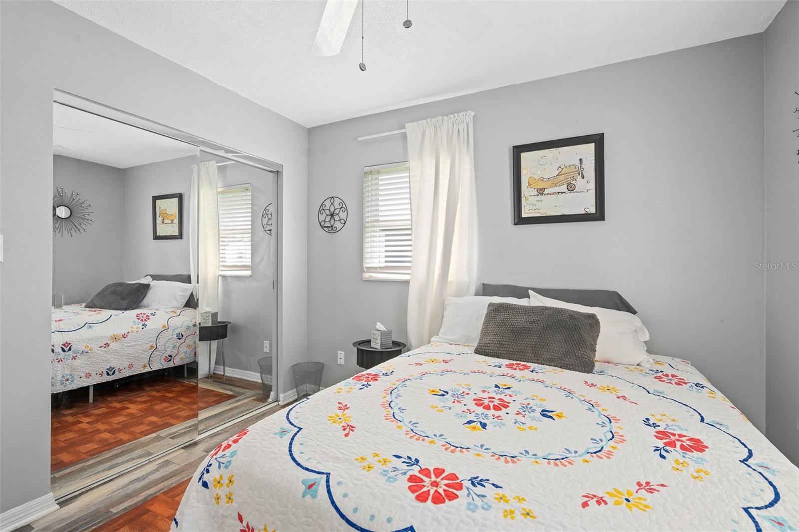 Image 15 of 24 For 217 Spencer Street