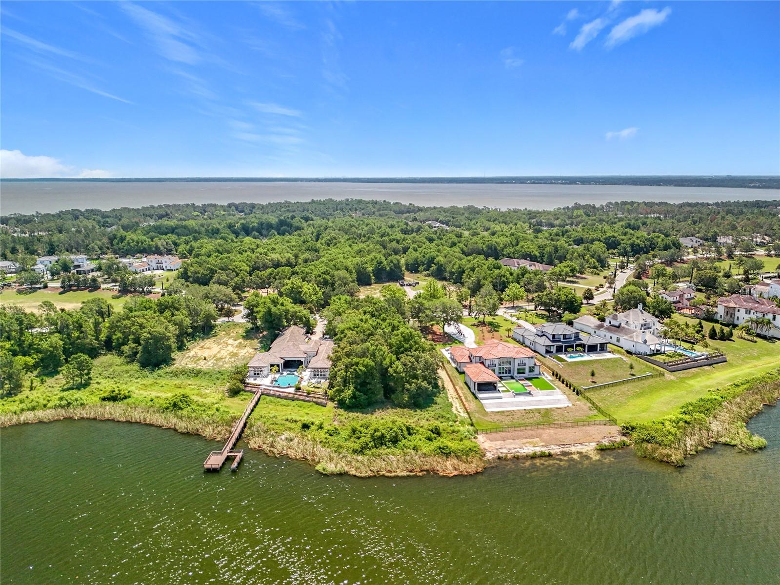 Image 5 of 23 For 15345 Pendio Drive