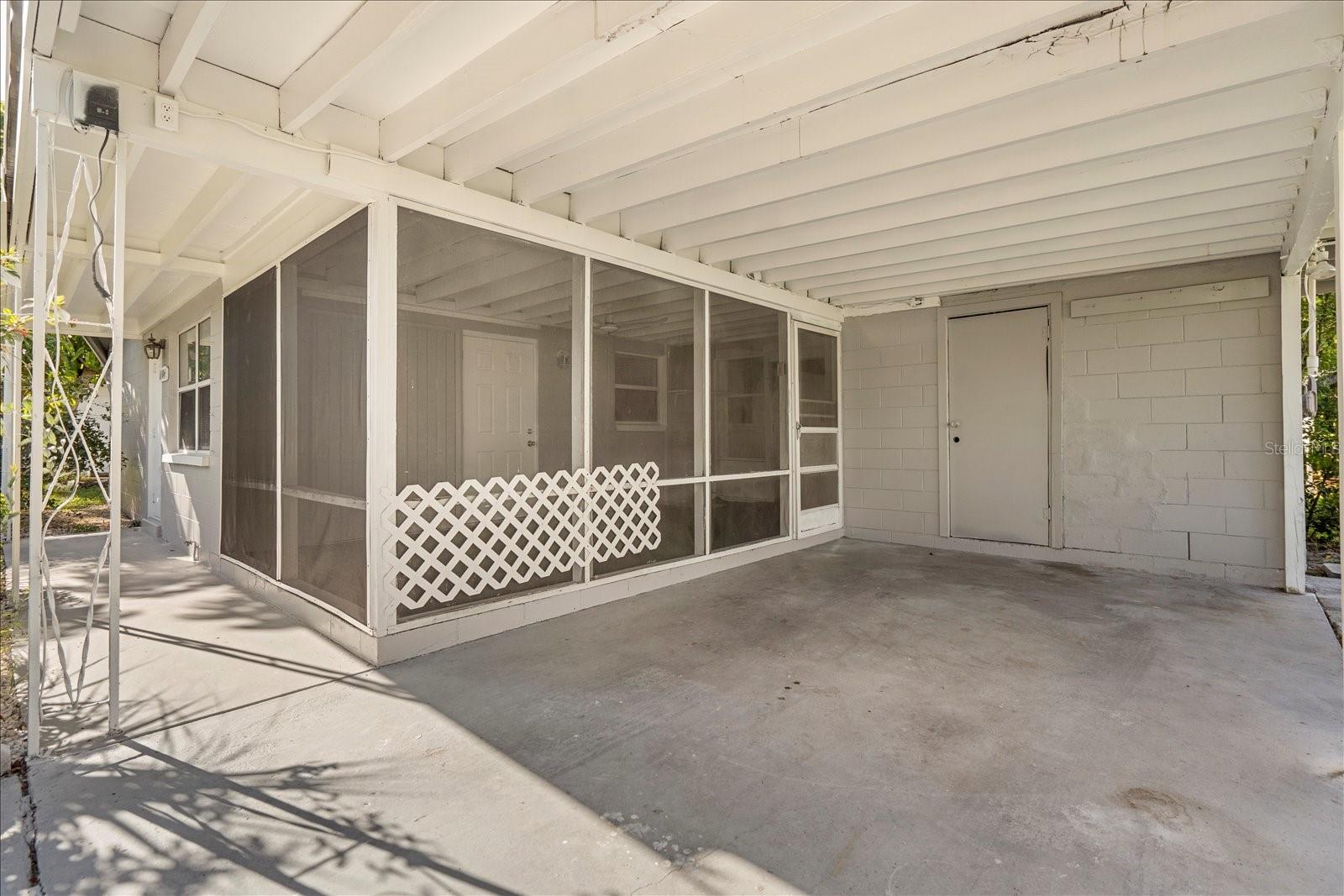 Image 22 of 27 For 1104 Hillcrest Drive