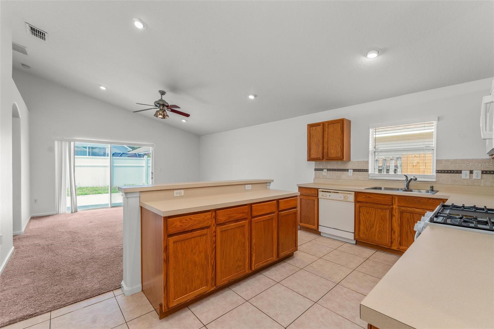 Image 9 of 59 For 3010 Egrets Landing Drive