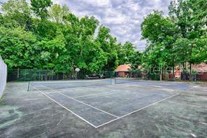Image 30 of 60 For 900 62nd Boulevard H44