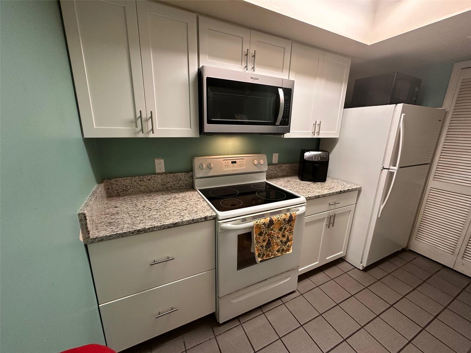 Image 40 of 60 For 900 62nd Boulevard H44