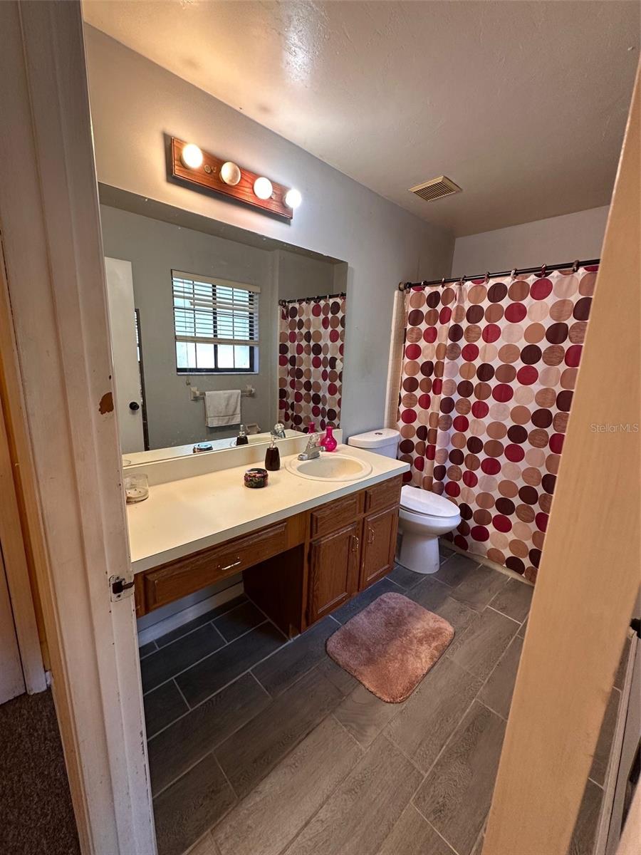 Image 53 of 60 For 900 62nd Boulevard H44