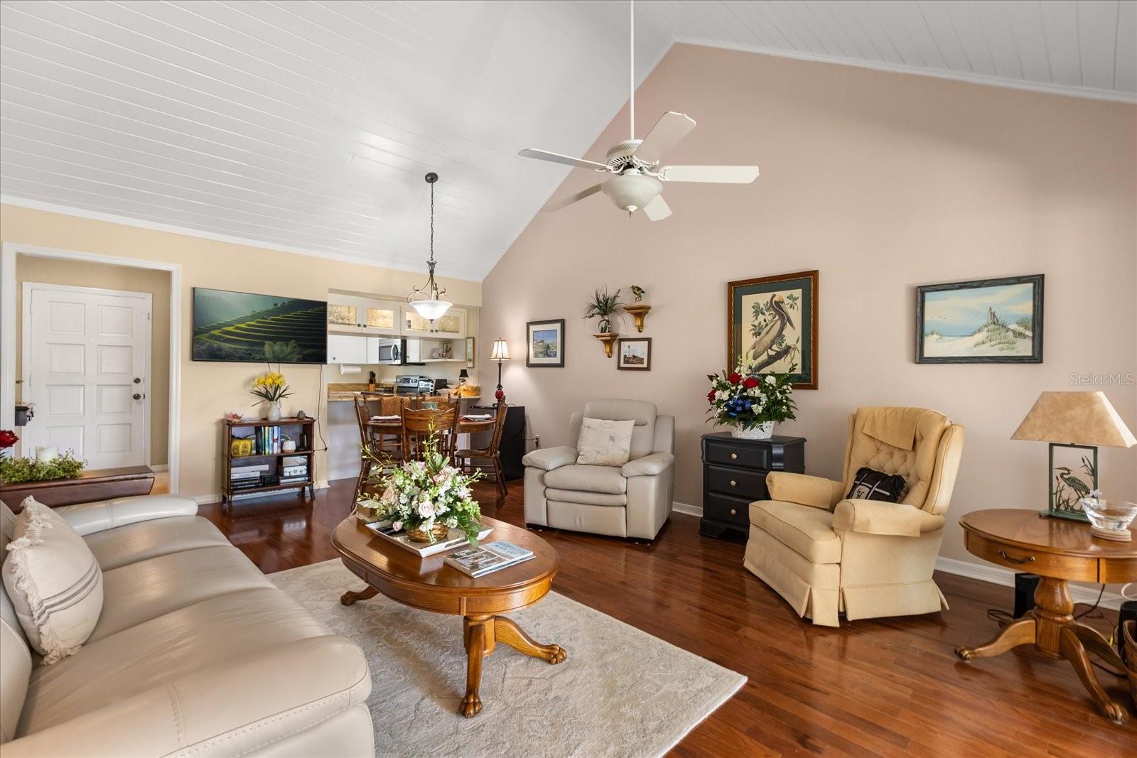 Image 10 of 34 For 1146 Villa Lane 101