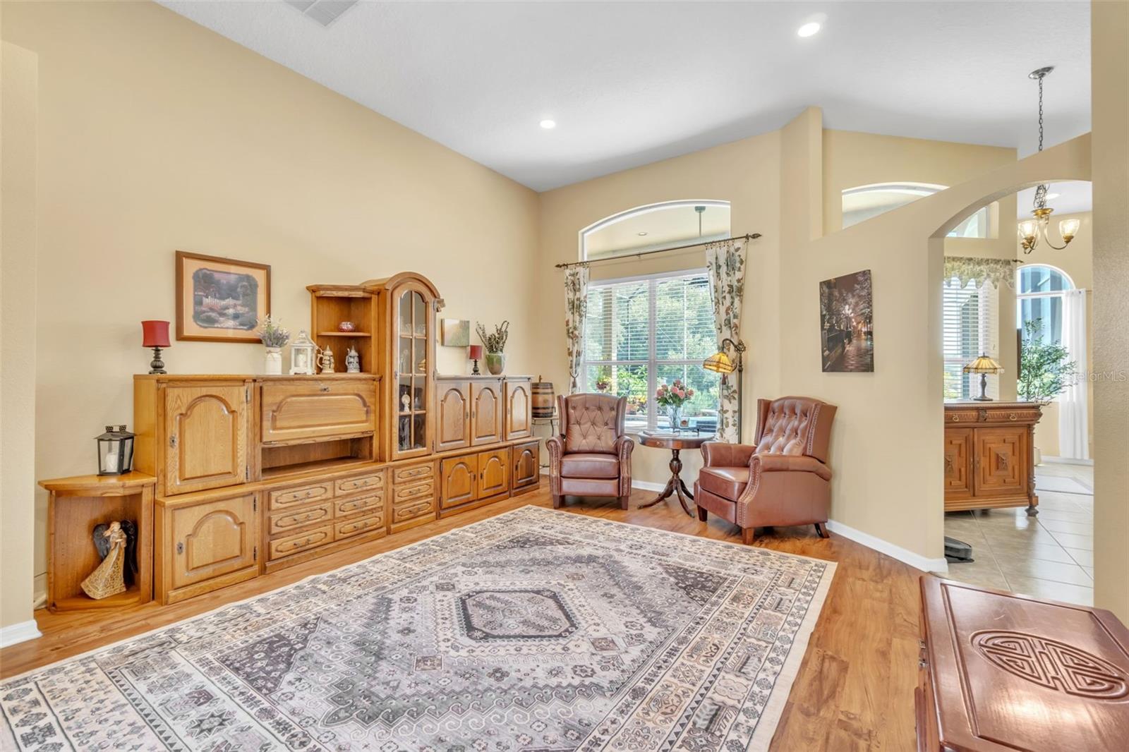 Image 13 of 65 For 1017 Parkside Pointe Boulevard