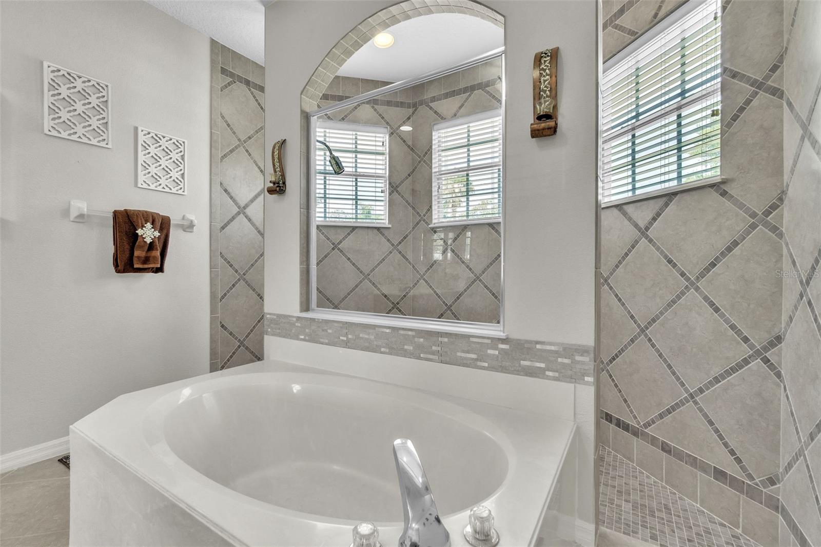 Image 32 of 65 For 1017 Parkside Pointe Boulevard