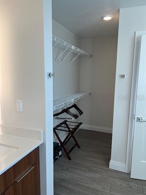 Image 24 of 29 For 14501 Grove Resort Ave Avenue 2129
