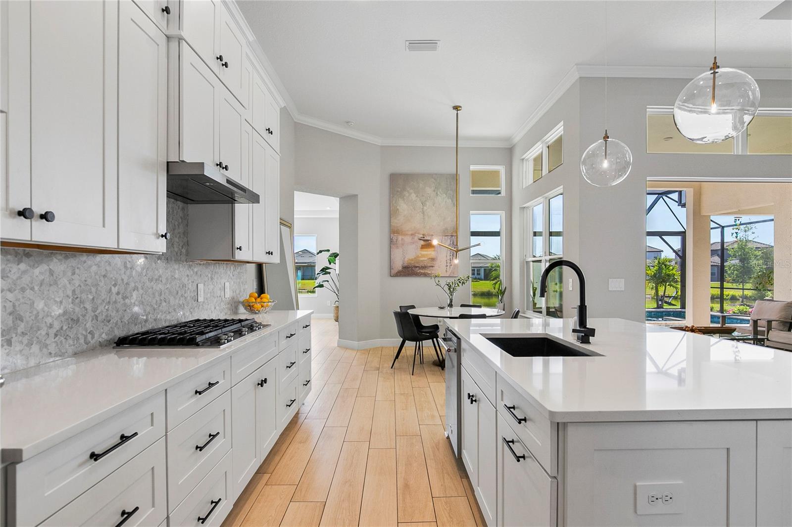 Image 33 of 86 For 4754 Manning Court