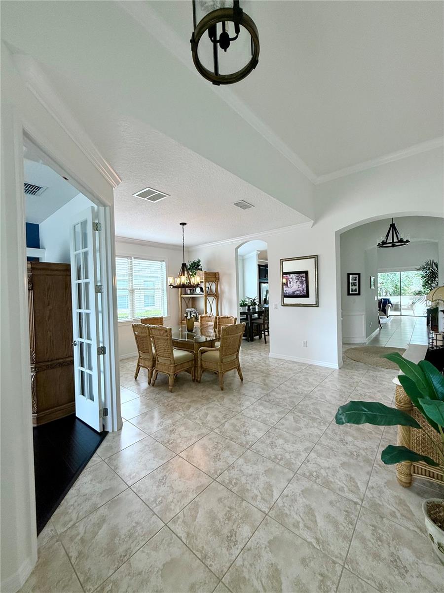 Image 17 of 30 For 541 Kistler Circle