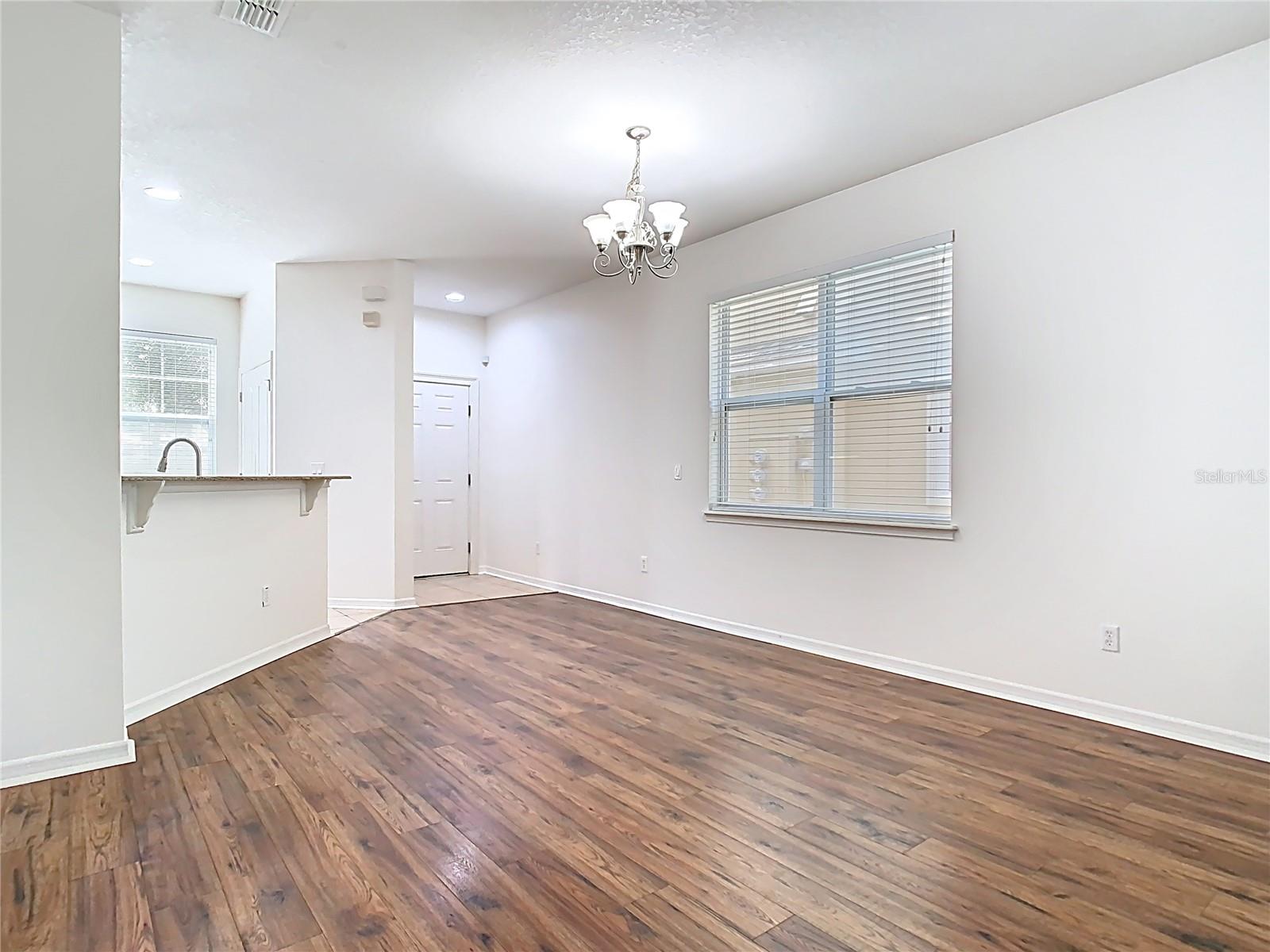 Image 18 of 61 For 7508 Bentonshire Avenue