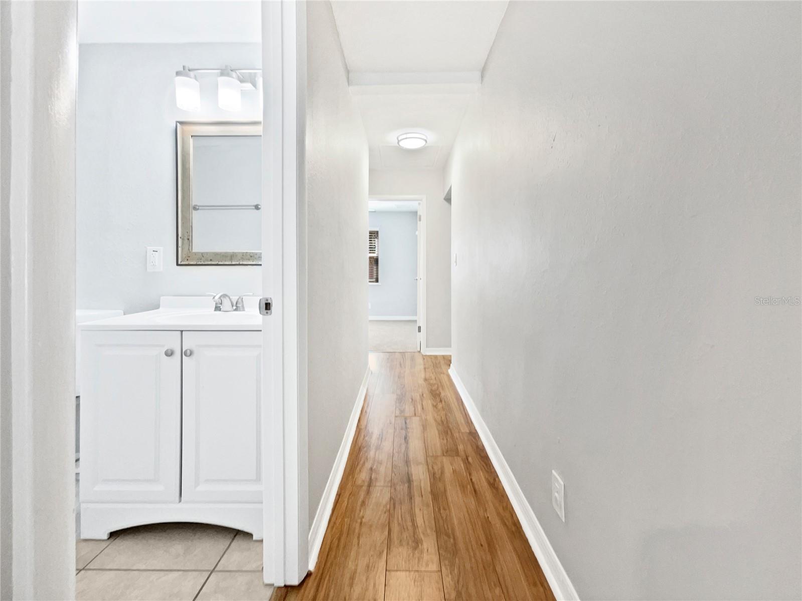 Image 16 of 28 For 5225 20th Street N