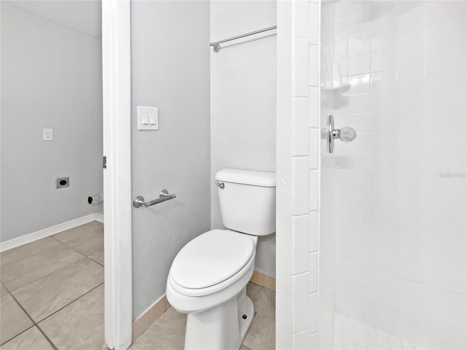 Image 17 of 28 For 5225 20th Street N
