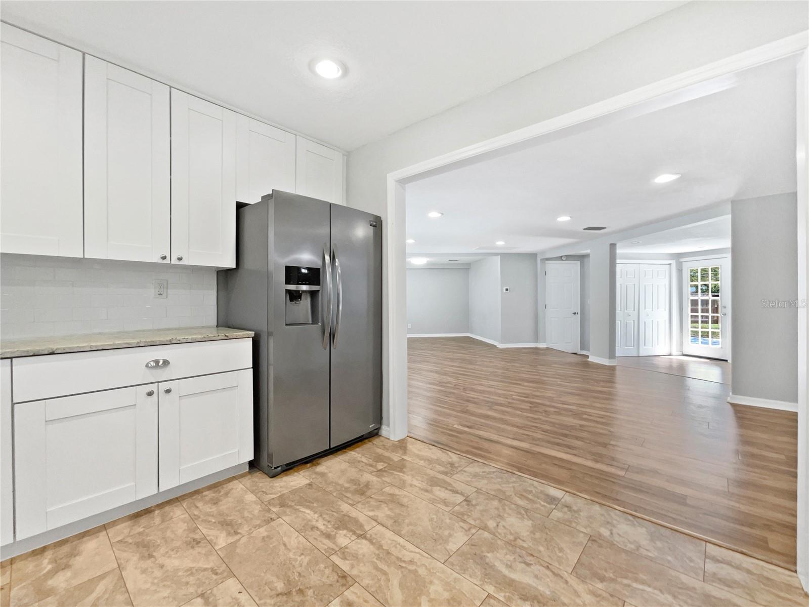 Image 22 of 28 For 5225 20th Street N