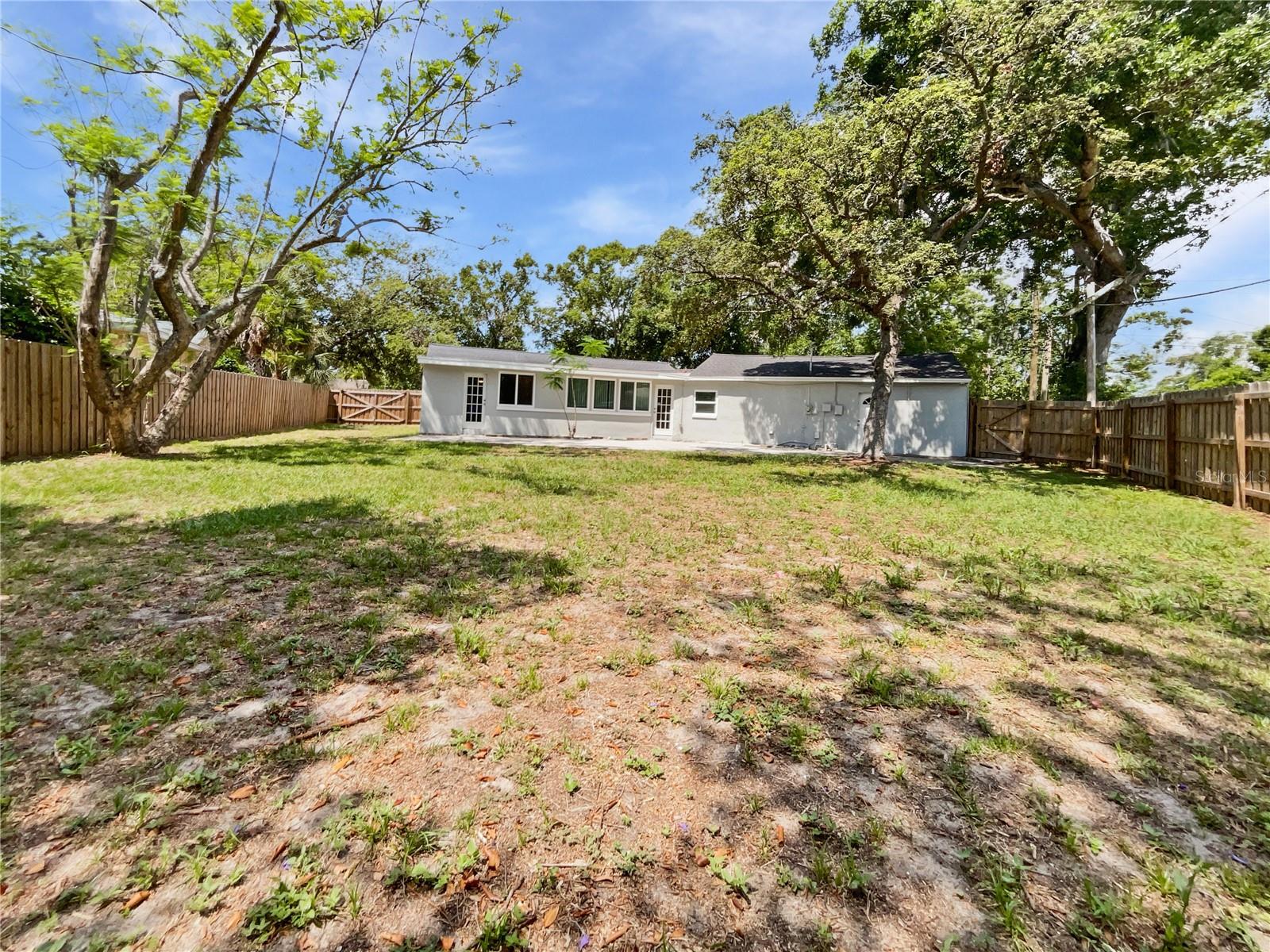 Image 8 of 28 For 5225 20th Street N