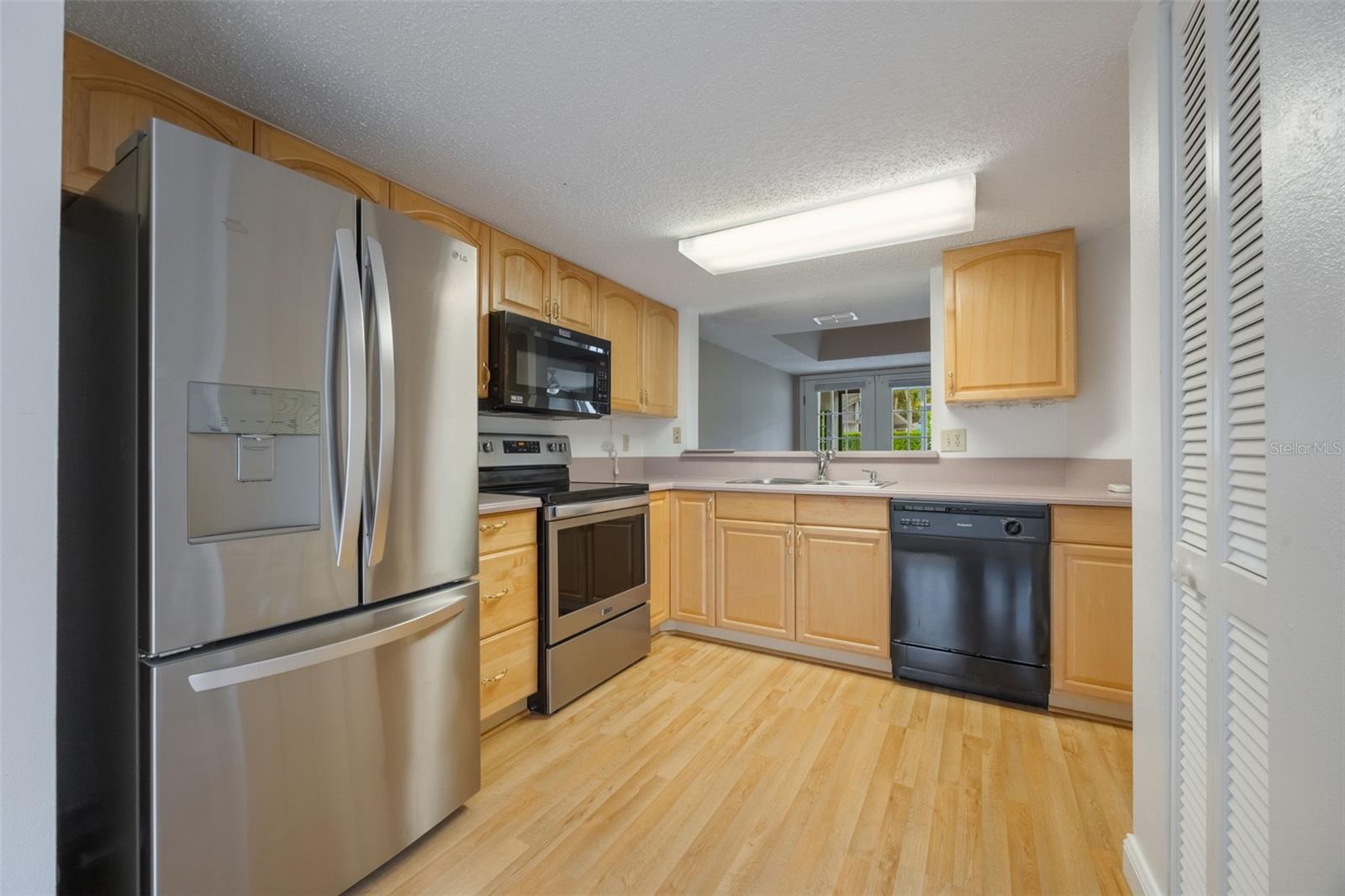 Image 11 of 28 For 148 Olive Tree Circle 148